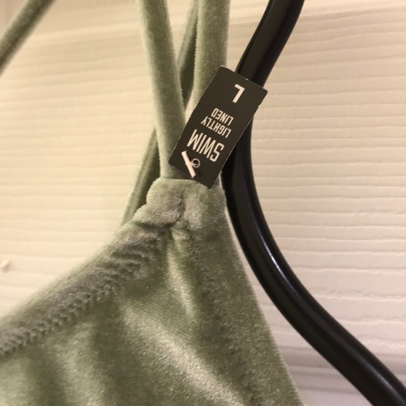 Top only 💖 Victoria’s Secret PINK Bikini Velvet - Picture 2 of 6